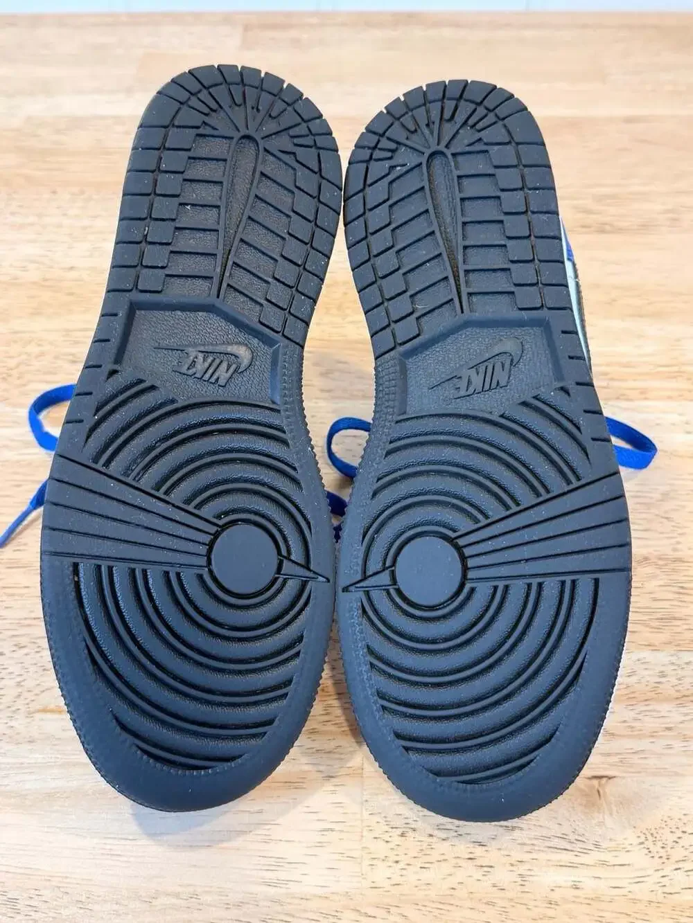 Jordan 1 Mid 'Game Royal' Shoes Kids Size 3.5Y